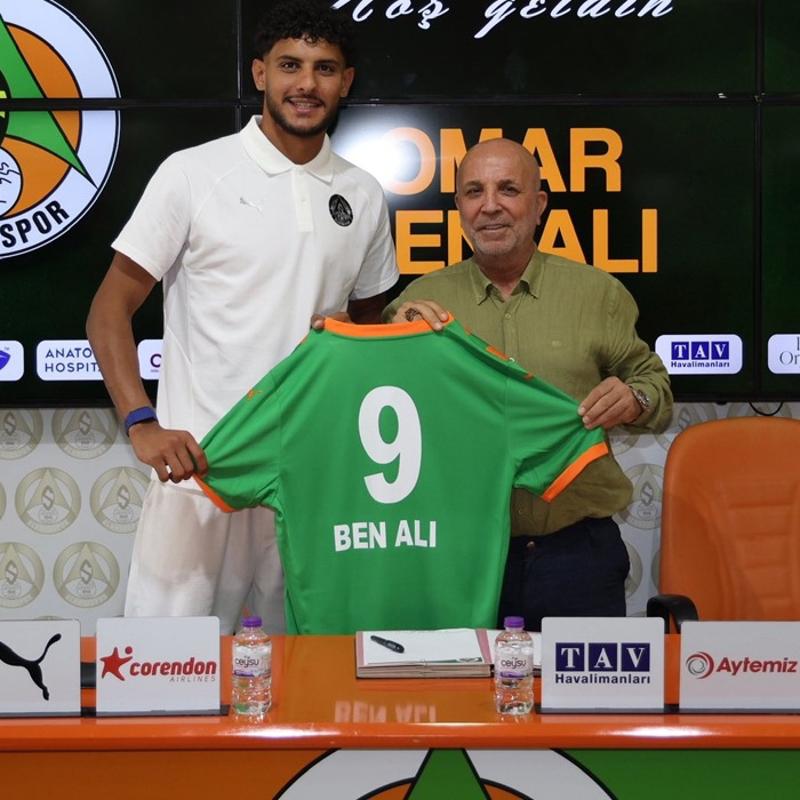Alanyaspor, h�cuma takviye: 4 y�ll�k imza