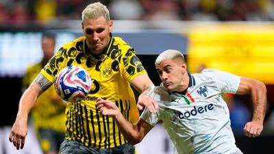 Niklas S�le, amat�r ligde kariyerine devam edecek