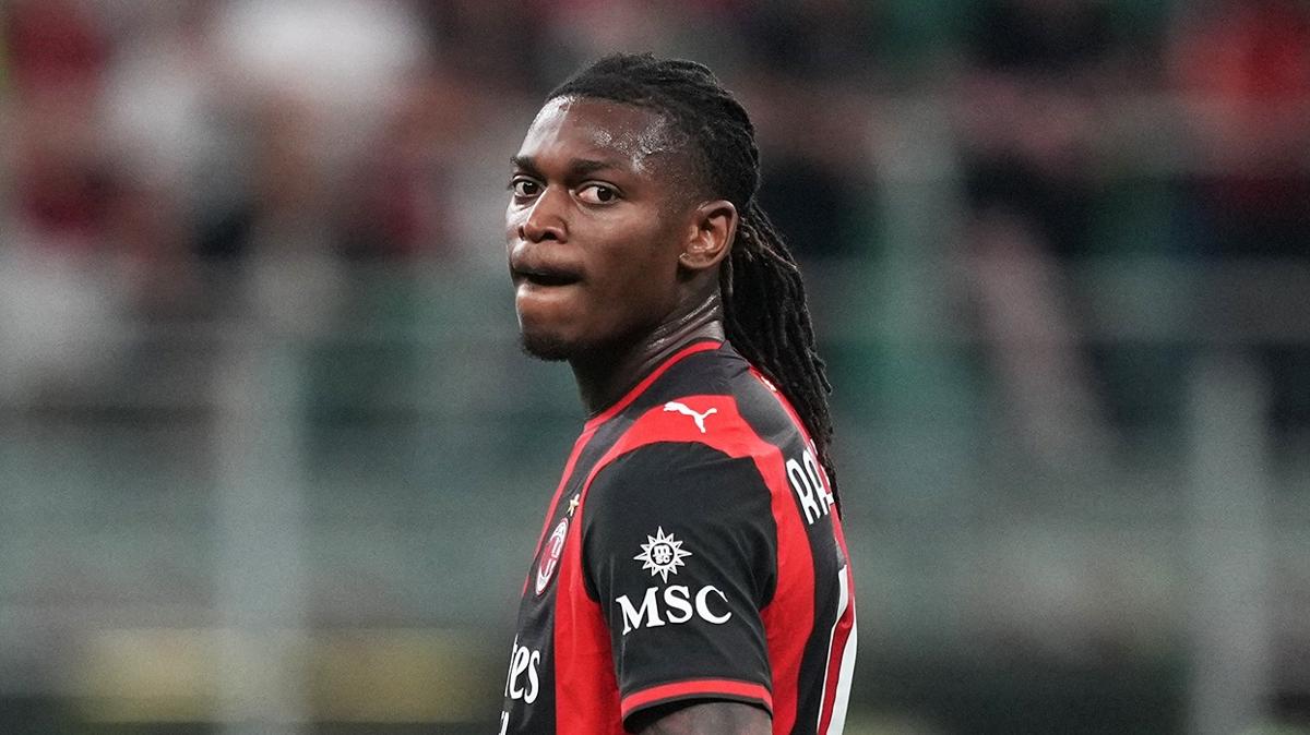 Rafael Leao Galatasaray Transfer foto�raflar� resimleri