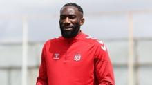 Sivasspor, Appindangoye'nin s�zle�mesini yeniledi