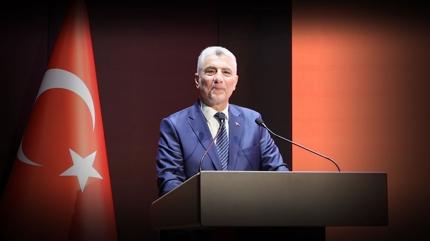 Bakan Bolat verilerle a��klad�: �Hafif ticari ara�ta Avrupa'n�n lideriyiz�