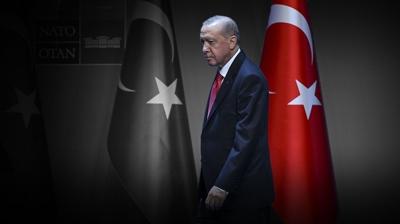Yunan bas�n� itiraf etti: 'T�rkiye art�k Bat�'y� yalvartan bir g��'