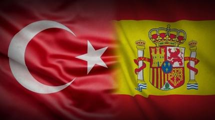 Almeria'da alevler can ald�: T�rkiye'den �spanya halk�na taziye mesaj�