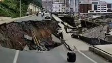 Rize'de yol ��kt�: 2 bina tedbir ama�l� tahliye edildi