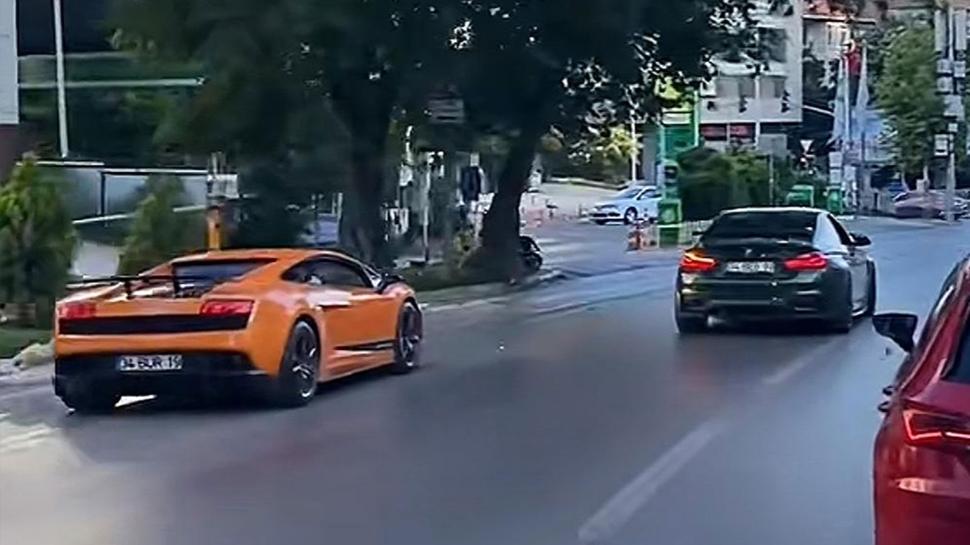 Caddede tehlike çanları çalıyor!
