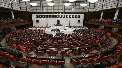 Bombalar susturamad�! Gazi Meclis 15 Temmuz'da destan yazd�