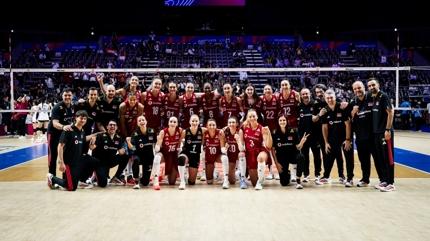 Filenin Sultanlar� son ma�ta galip! Tayland'� ma�lup etti...