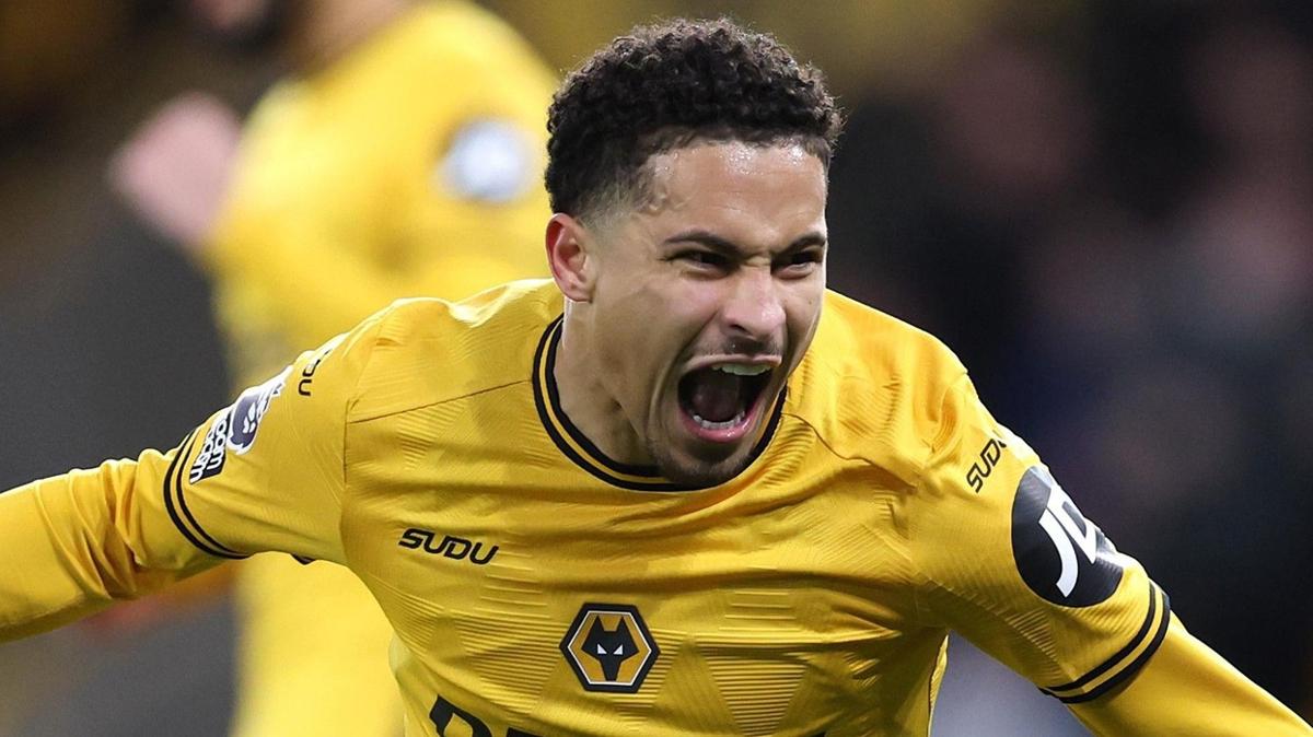 joao gomes manchester united liverpool foto�raflar� resimleri