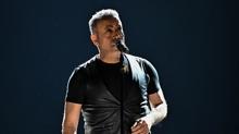 Ahbap Derne�i'ne soru�turma: Haluk Levent hakk�nda yakalama karar�