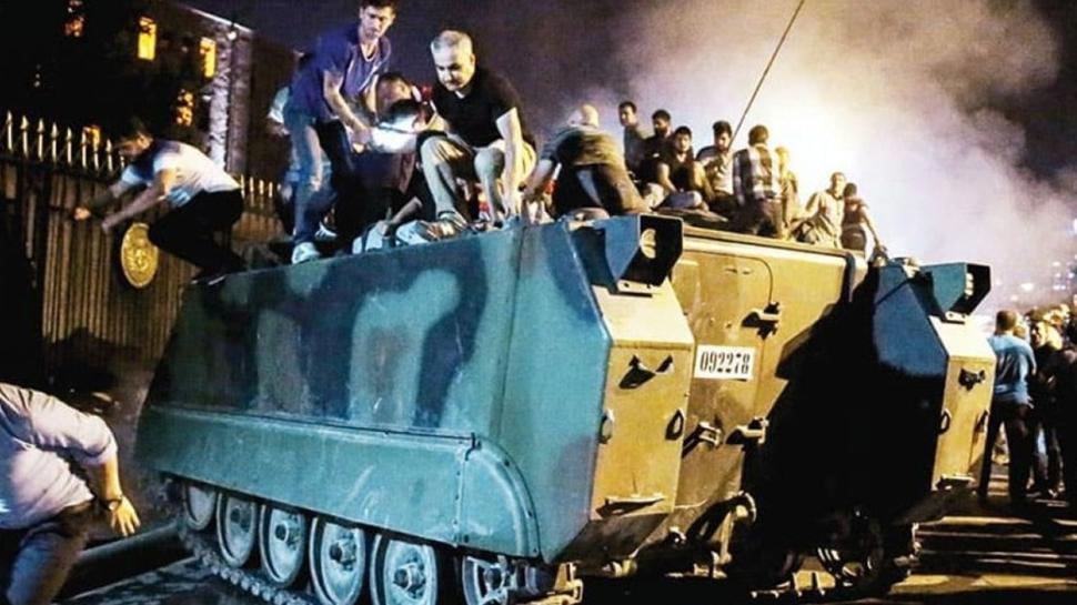 15 Temmuz Gazisi Şimşek, her adımında o gecenin izlerini taşıyor