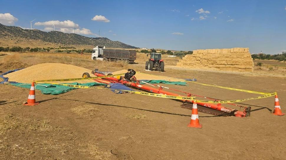 Buğday yüklemesi sırasında facia: 18 yaşındaki işçi hayatını kaybetti
