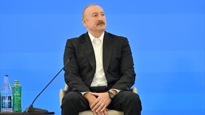 Komşulara Türkiye'yi örnek gösterdi: Bizim gibi davranmalılar