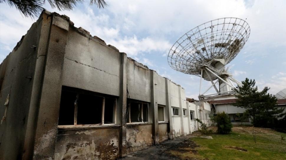 Darbe girişimin seyrini değiştiren TÜRKSAT hamlesi! Fabrikadan gelen silahlar engel oldu