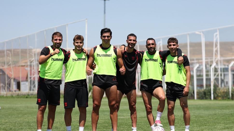 Sivasspor yeni sezon mesaisinde