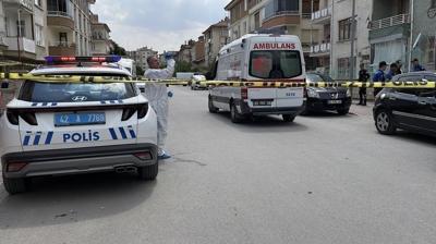 Babanın gözü önünde vahşet! Üvey annesi ve kız kardeşini acımasızca katletti