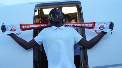 'Baby Desailly' Aslan oldu