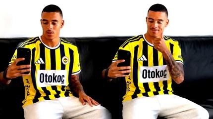 Mason Greenwood, Fenerbah�e'de! �ubuklu formay� giydi