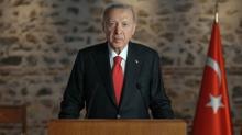 Ba�kan Erdo�an'dan FET� ile m�cadele mesaj�: Asla geri ad�m atmayaca��z
