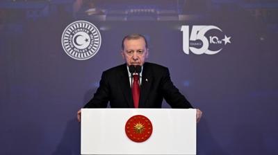 Başkan Erdoğan'dan FETÖ uyarısı: Sinsi emelleri için halen fırsat kolluyorlar