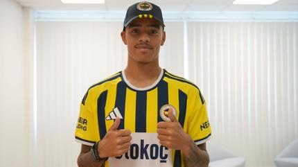 En de�erli kanat Fenerbah�e'de