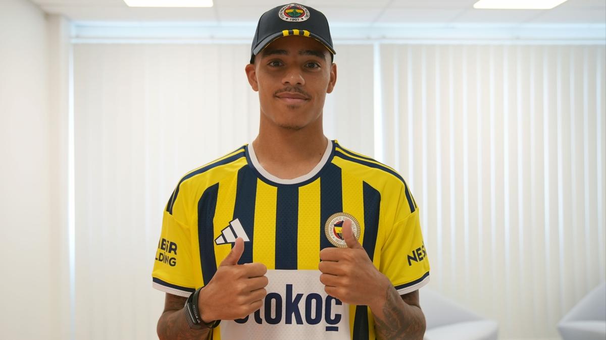 Mason greenwood fenerbah�e transfer foto�raflar� resimleri