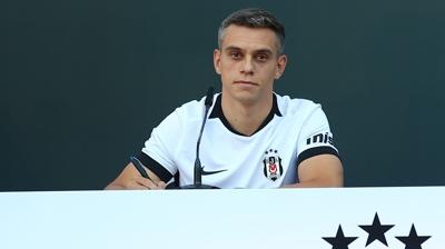 Leandro Trossard imza t�reninde konu�tu! 'Bir amac�m var'