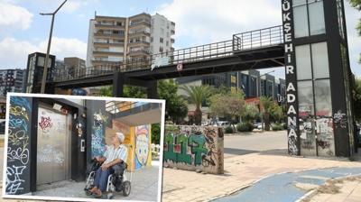 Milli servete k�rm�z� etiket! CHP'li belediye ��r�meye terk etti
