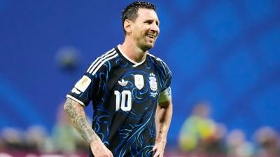 Zlatan Ibrahimovic'ten Lionel Messi'ye �vg� dolu s�zler