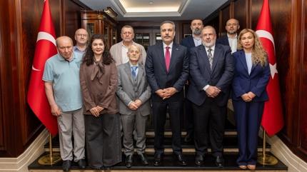 Bakan Fidan, Kiev'de K�r�mo�lu ve �ubarov ile g�r��t�