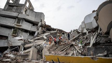 Venezuela'daki depremlerde ac� bilan�o: Can kayb� 4 bin 829'a y�kseldi
