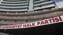 CHP'de ihra� depremi! 8 il ba�kan� daha g�revden al�nd�
