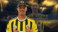 Ve u�ak indi! Mason Greenwood, Fenerbah�e i�in �stanbul'da