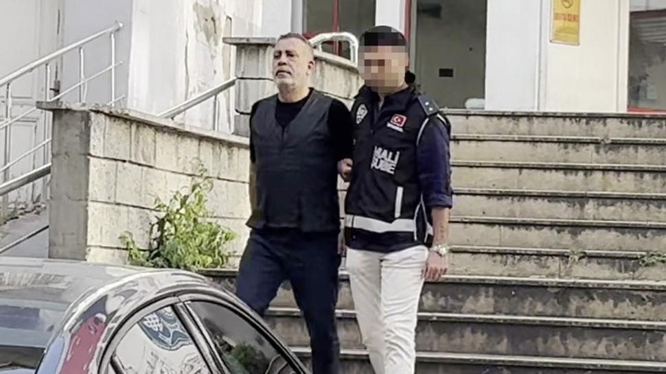 Üzgünüm kandırdım