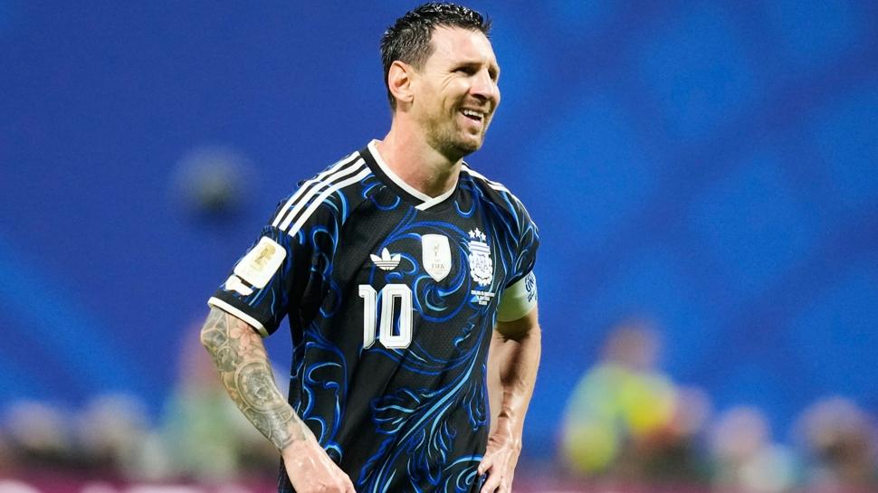 Zlatan Ibrahimovic'ten Lionel Messi'ye övgü dolu sözler