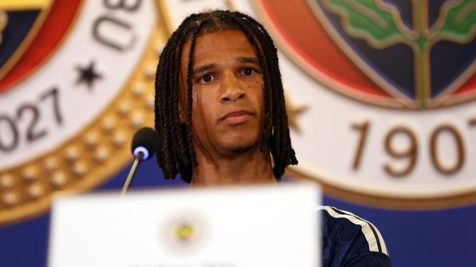 Nathan Ake'den Ederson açıklaması! "Kulüp ve İstanbul hakkında bilgi verdi"