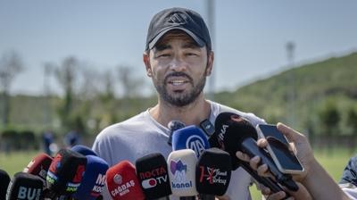 Sel�uk �nan'dan transfer a��klamas�: G�r��t���m�z �ok oyuncu var