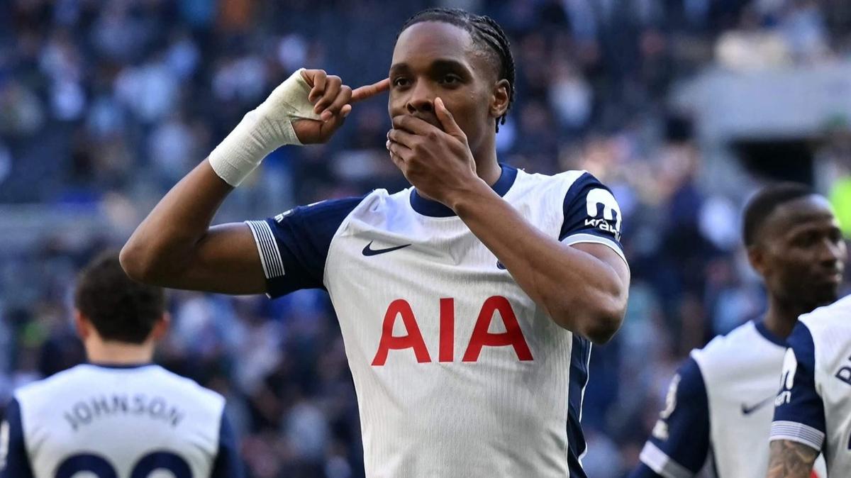Mathys Tel galatasaray transfer foto�raflar� resimleri