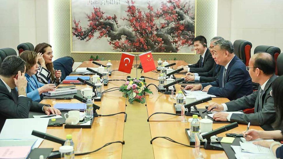 Türkiye ile Çin masaya oturdu