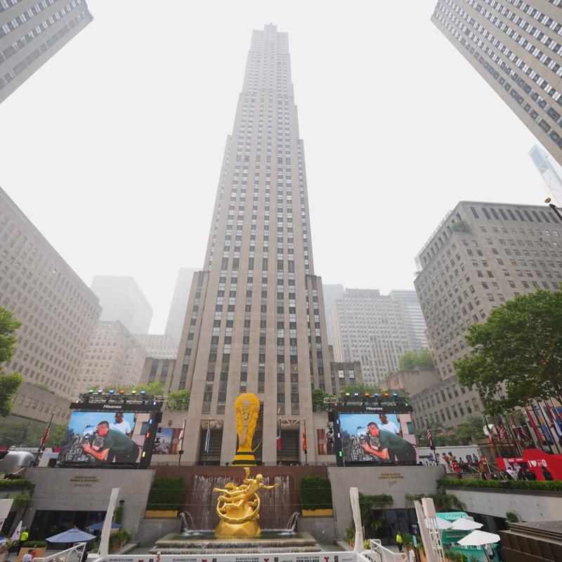 Dev final �ncesi New York'ta f�rt�na etkisi