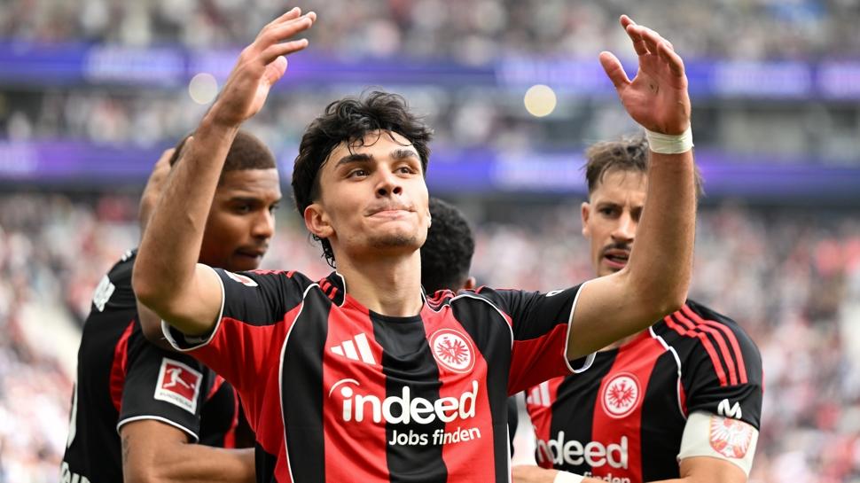 Roma'dan Can Uzun'a yakın takip