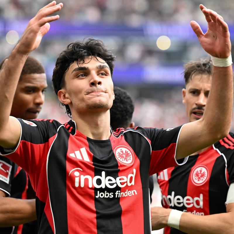 Roma'dan Can Uzun'a yak�n takip