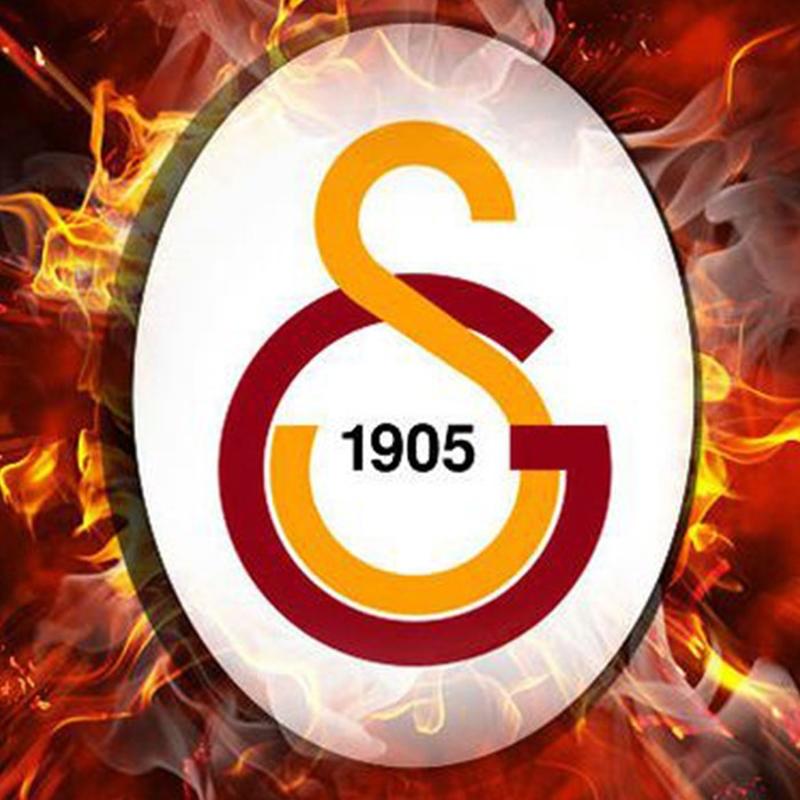 Ve resmen a��kland�... Fenerbah�e'den ayr�ld�, Galatasaray'a transfer oldu