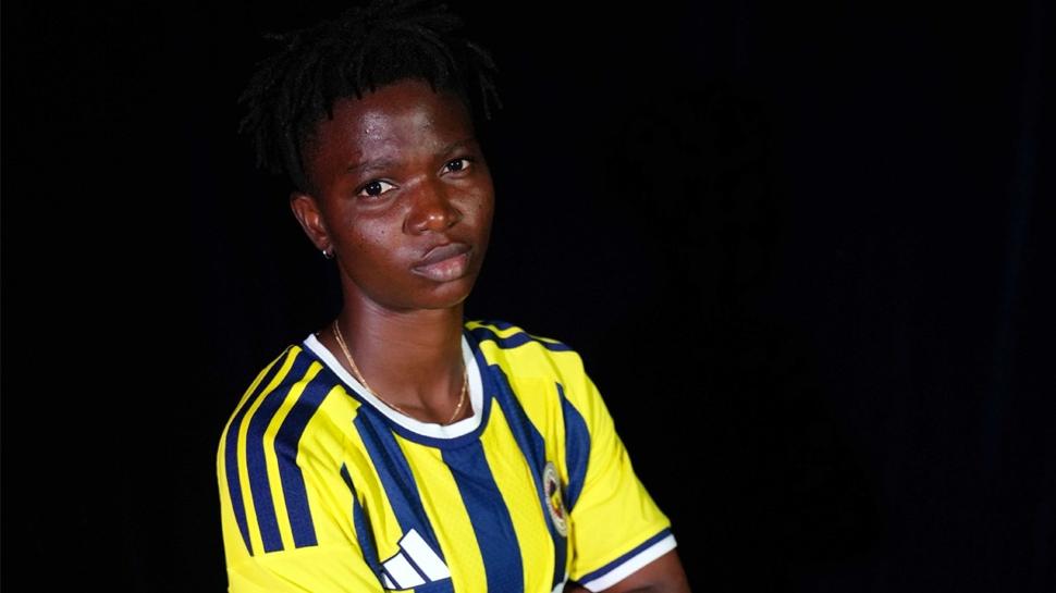 Fenerbahçe Kadın Futbol Takımı, yeni forvetini duyurdu