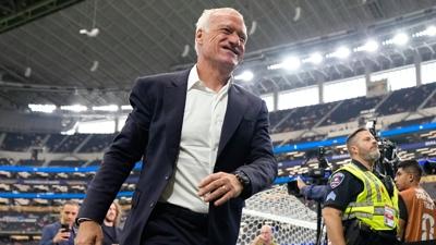 Fransa'da Didier Deschamps d�nemi sona erdi