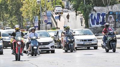Trafikte yeni d�nem! Motorlara �zel �erit geliyor