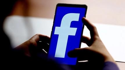 Facebook ��kt� m�, neden a��lm�yor? Facebook ne zaman d�zelecek?