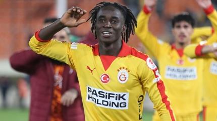 Portekizliler pe�inde! Renato Nhaga i�in devredeler
