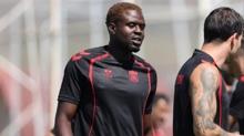 Sivasspor'da Benjamin Kimpioka ile yollar ayr�ld�