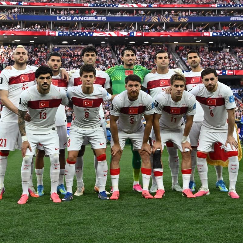 A Milli Tak�m, FIFA d�nya klasman�nda 27. s�raya geriledi