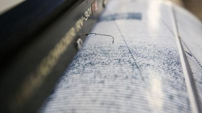 �ran'da 5.2 b�y�kl���nde deprem